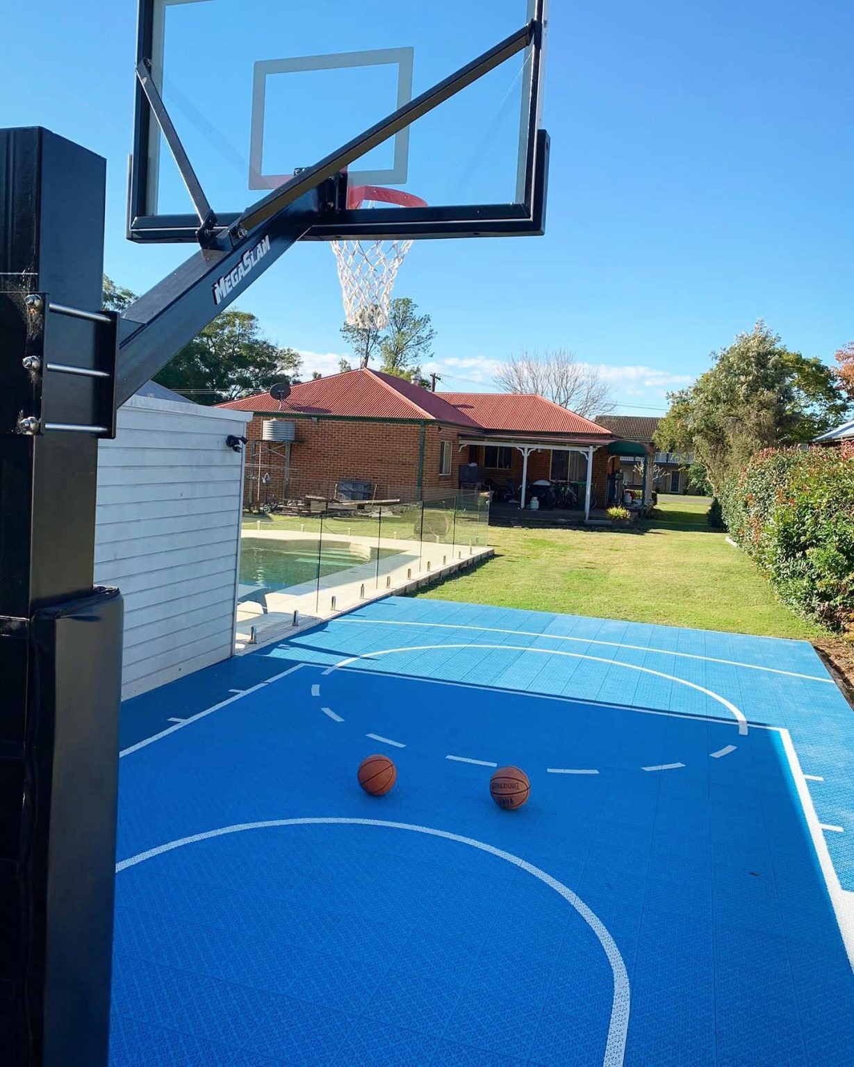 Outdoor Sport Court Tiles - Lantai Basket Portabel Interlocking Cerdas, Material