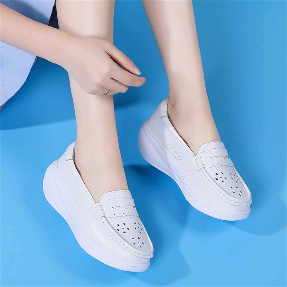 Sepatu Pelatih Wanita Biru Lan - Outdoor Sport Festival ulasan dan harga